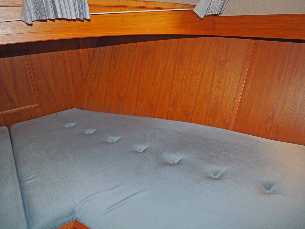Cabin en avant, H&eacute;bergements